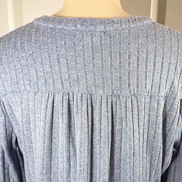 Cocomo Blue and Silver V Neck Swing Sweater Ribbed Button Up Roll Tab Sleeve L - Picture 4 of 9